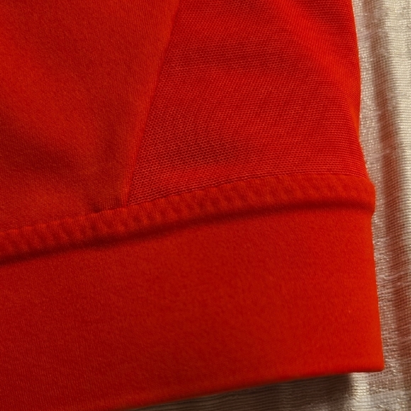 Brooks Running Sports Bra Crop Top High Neck Bold Red 38E(DD) - Picture 13 of 16